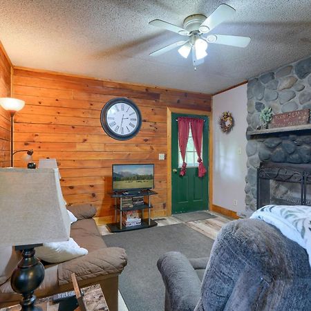 Blue Rose Cabins - Rosebud Cabin Logan Exterior photo