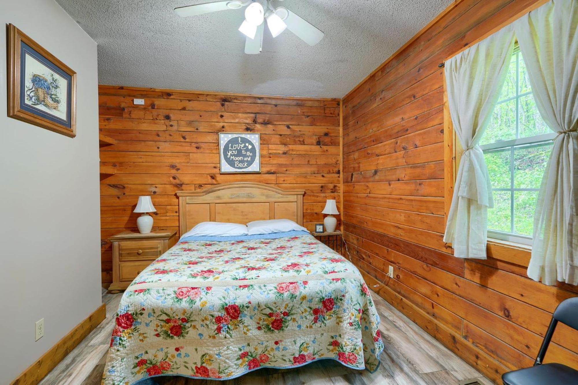 Blue Rose Cabins - Rosebud Cabin Logan Exterior photo