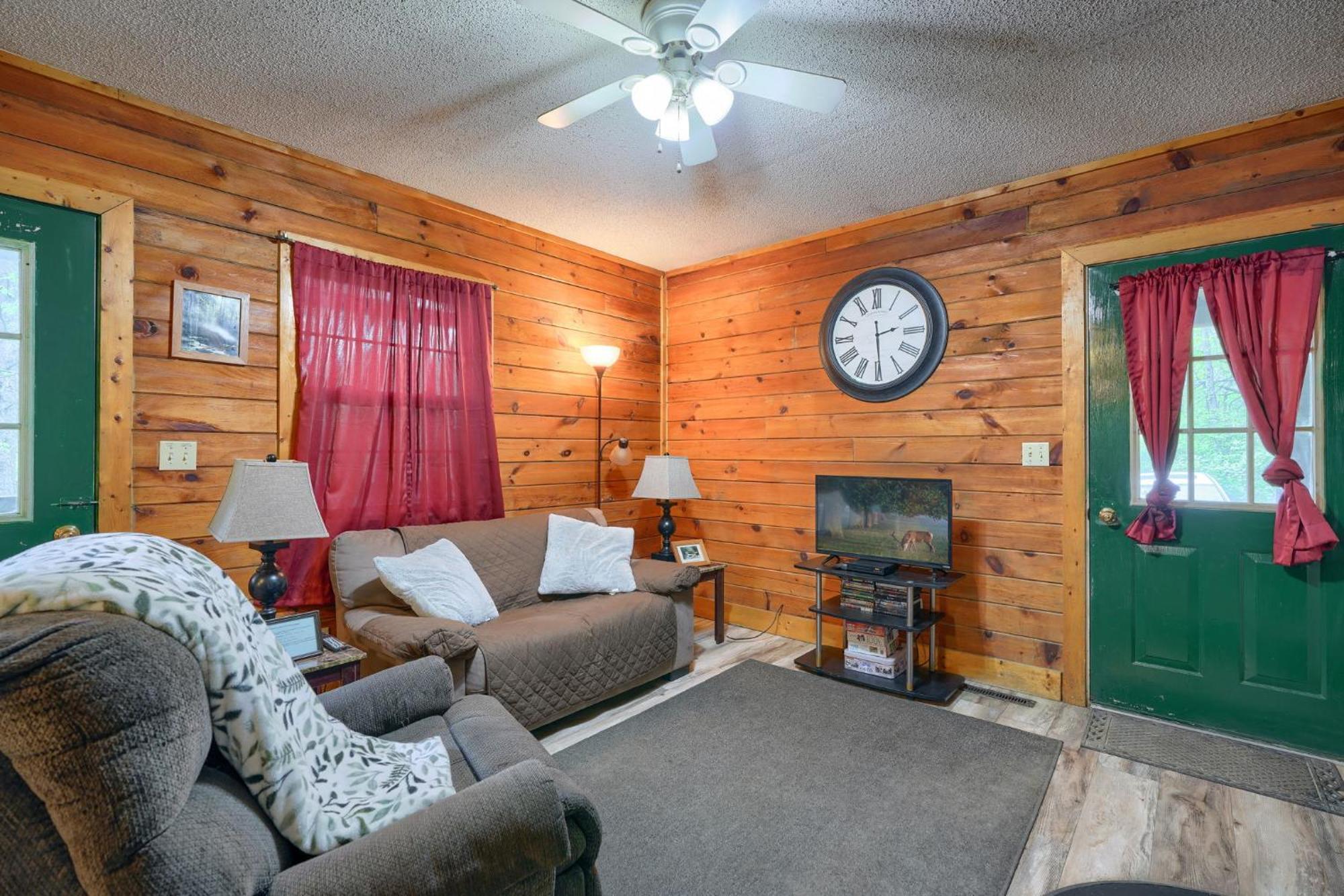 Blue Rose Cabins - Rosebud Cabin Logan Exterior photo